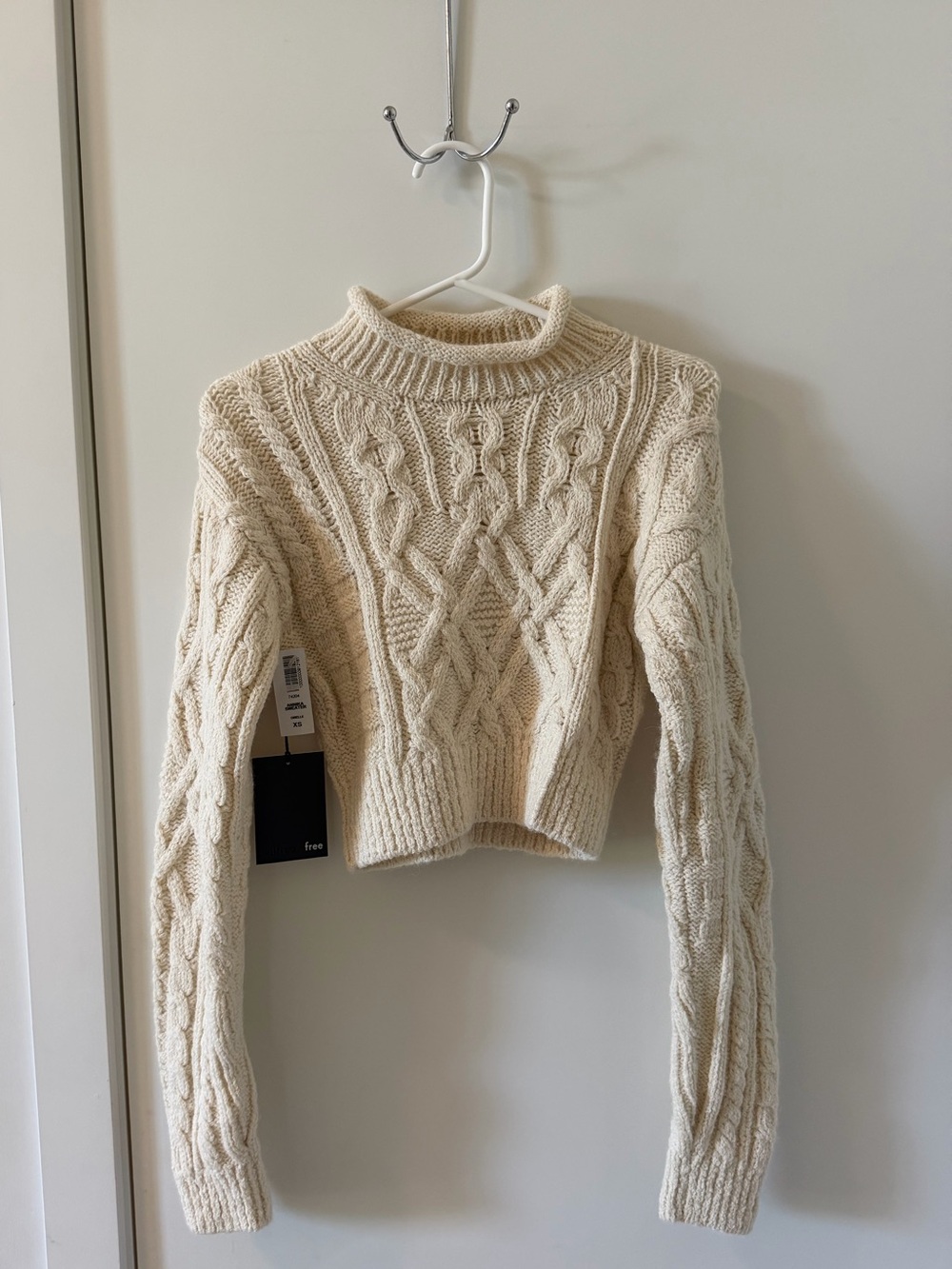 Wilfred Cream Cable Turtleneck Sweater